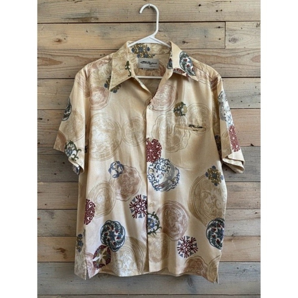 Vintage Tori Richard Honolulu Aloha Shirt Men's Tan Medallion Size Large
